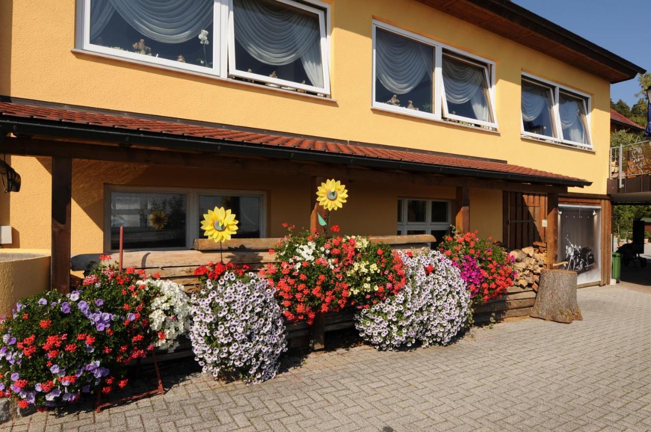 Landhaus Waldfrieden Tengen Exteriör bild